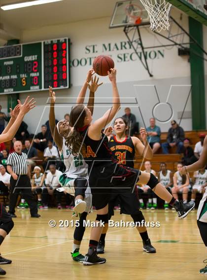 Thumbnail 2 in St. Francis @ St. Mary's (CIF SJS Division 1 Playoff) photogallery.