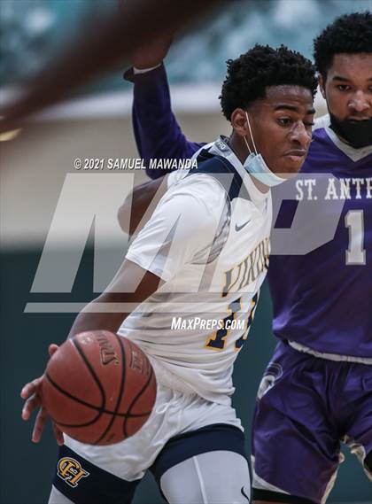 Thumbnail 1 in Campbell Hall vs St. Anthony (West Side Tip Off Classic) photogallery.