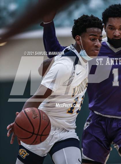 Thumbnail 3 in Campbell Hall vs St. Anthony (West Side Tip Off Classic) photogallery.
