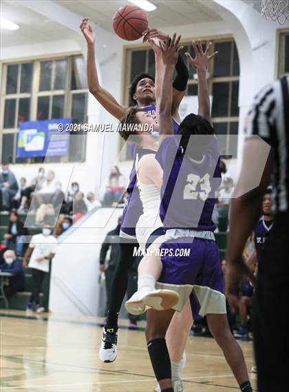 Thumbnail 2 in Campbell Hall vs St. Anthony (West Side Tip Off Classic) photogallery.