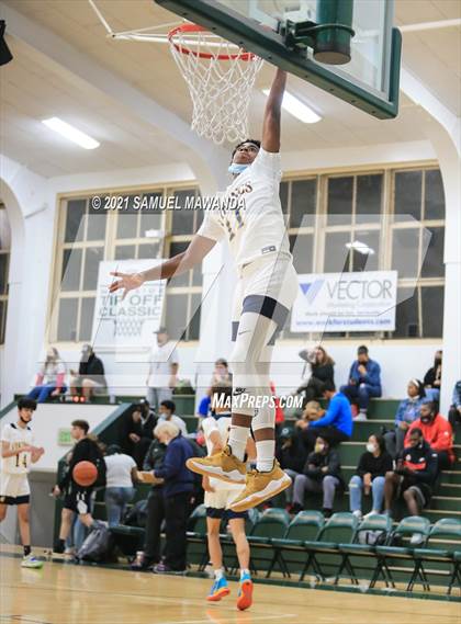 Thumbnail 1 in Campbell Hall vs St. Anthony (West Side Tip Off Classic) photogallery.