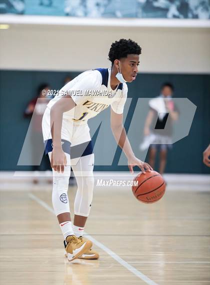Thumbnail 3 in Campbell Hall vs St. Anthony (West Side Tip Off Classic) photogallery.