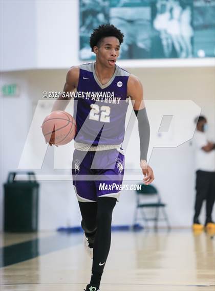 Thumbnail 3 in Campbell Hall vs St. Anthony (West Side Tip Off Classic) photogallery.