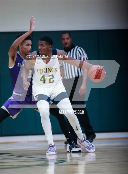 Thumbnail 3 in Campbell Hall vs St. Anthony (West Side Tip Off Classic) photogallery.