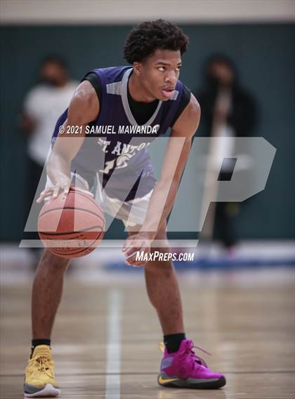 Thumbnail 3 in Campbell Hall vs St. Anthony (West Side Tip Off Classic) photogallery.