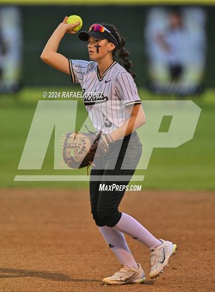 Thumbnail 1 in Milby @ Galena Park photogallery.