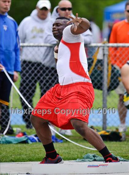 Thumbnail 1 in North Suburban Conference Boys Track and Field Championships photogallery.