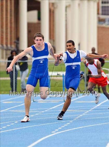 Thumbnail 3 in North Suburban Conference Boys Track and Field Championships photogallery.
