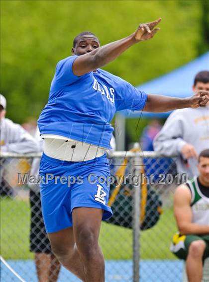 Thumbnail 3 in North Suburban Conference Boys Track and Field Championships photogallery.