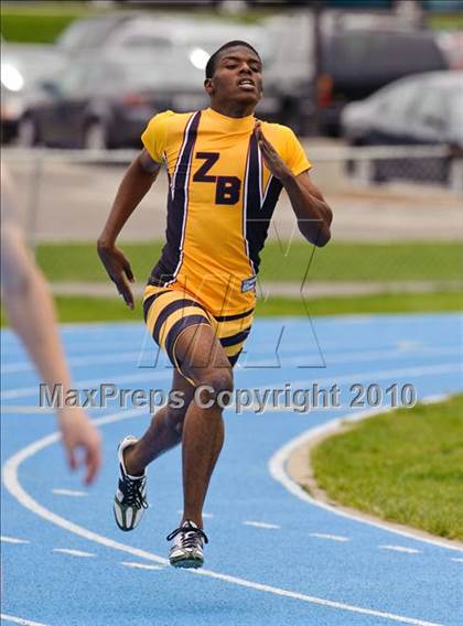 Thumbnail 1 in North Suburban Conference Boys Track and Field Championships photogallery.