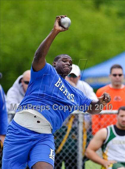 Thumbnail 2 in North Suburban Conference Boys Track and Field Championships photogallery.