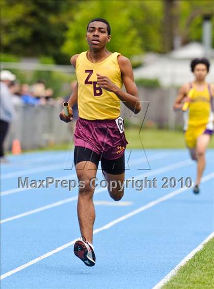 Thumbnail 2 in North Suburban Conference Boys Track and Field Championships photogallery.