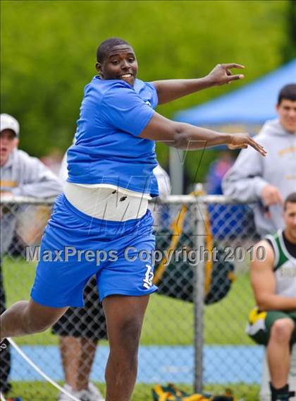 Thumbnail 1 in North Suburban Conference Boys Track and Field Championships photogallery.