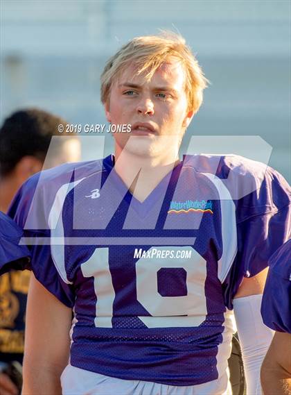 Thumbnail 2 in Lions All-Star Football Game (CIF Northern Section)  photogallery.