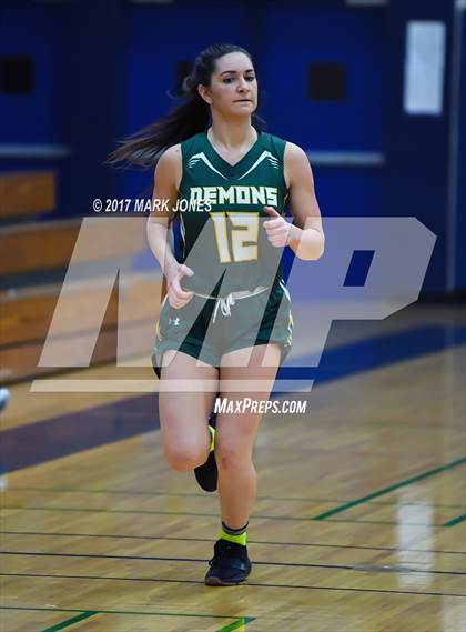 Thumbnail 3 in Greenway vs. Ironwood (DVHS Skyhawks Thanksgiving Tournament) photogallery.