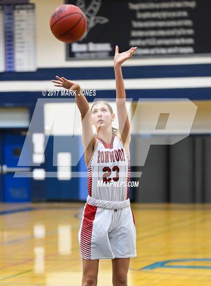 Thumbnail 2 in Greenway vs. Ironwood (DVHS Skyhawks Thanksgiving Tournament) photogallery.