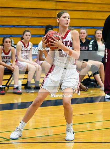 Thumbnail 1 in Greenway vs. Ironwood (DVHS Skyhawks Thanksgiving Tournament) photogallery.