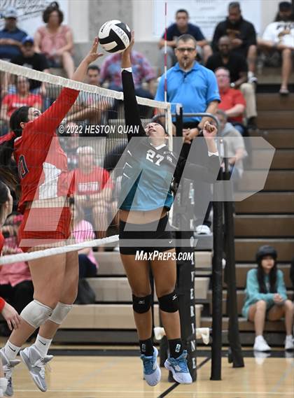 Thumbnail 2 in Redondo Union @ Aliso Niguel (CIF-SS D2 Semi-Final) photogallery.