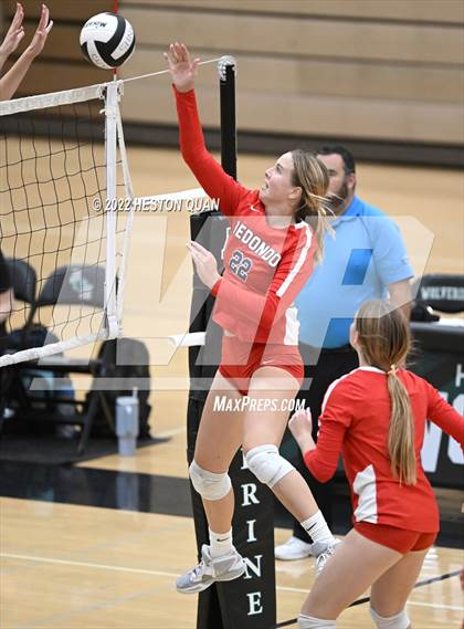 Thumbnail 2 in Redondo Union @ Aliso Niguel (CIF-SS D2 Semi-Final) photogallery.