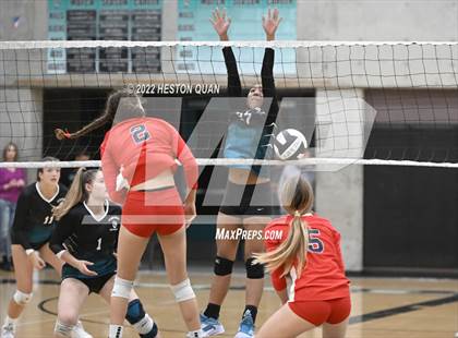 Thumbnail 2 in Redondo Union @ Aliso Niguel (CIF-SS D2 Semi-Final) photogallery.