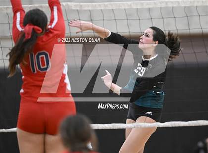 Thumbnail 2 in Redondo Union @ Aliso Niguel (CIF-SS D2 Semi-Final) photogallery.