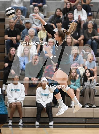 Thumbnail 3 in Redondo Union @ Aliso Niguel (CIF-SS D2 Semi-Final) photogallery.