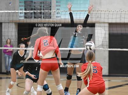 Thumbnail 3 in Redondo Union @ Aliso Niguel (CIF-SS D2 Semi-Final) photogallery.