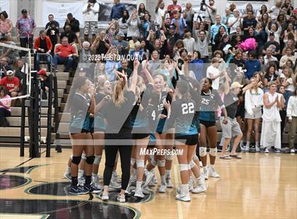 Thumbnail 3 in Redondo Union @ Aliso Niguel (CIF-SS D2 Semi-Final) photogallery.