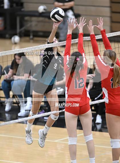 Thumbnail 1 in Redondo Union @ Aliso Niguel (CIF-SS D2 Semi-Final) photogallery.