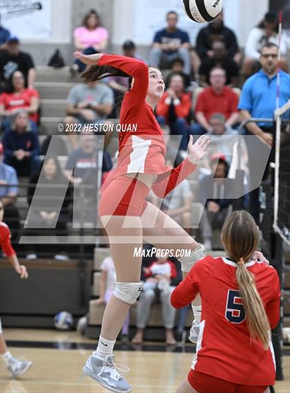 Thumbnail 3 in Redondo Union @ Aliso Niguel (CIF-SS D2 Semi-Final) photogallery.