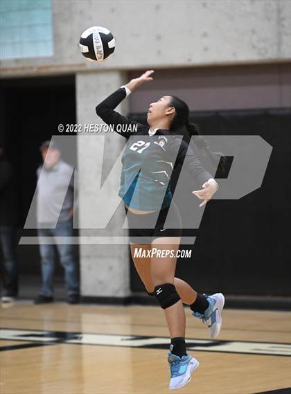 Thumbnail 2 in Redondo Union @ Aliso Niguel (CIF-SS D2 Semi-Final) photogallery.