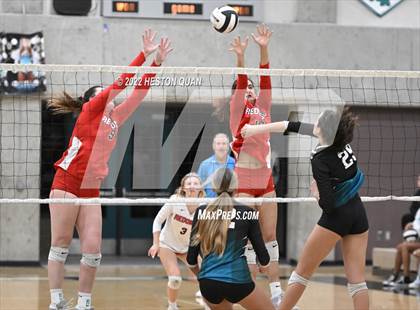 Thumbnail 1 in Redondo Union @ Aliso Niguel (CIF-SS D2 Semi-Final) photogallery.