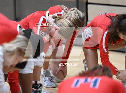 Thumbnail 3 in Redondo Union @ Aliso Niguel (CIF-SS D2 Semi-Final) photogallery.