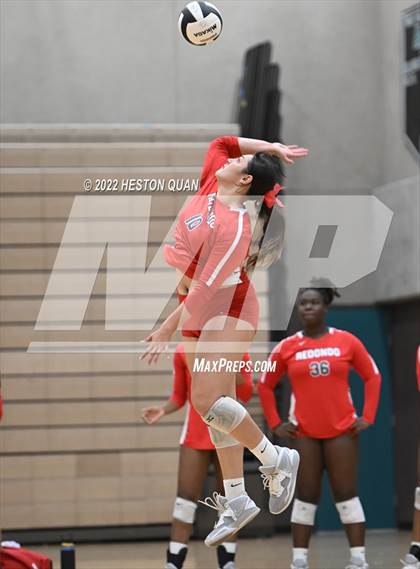 Thumbnail 2 in Redondo Union @ Aliso Niguel (CIF-SS D2 Semi-Final) photogallery.