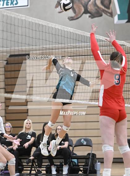 Thumbnail 2 in Redondo Union @ Aliso Niguel (CIF-SS D2 Semi-Final) photogallery.