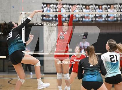 Thumbnail 3 in Redondo Union @ Aliso Niguel (CIF-SS D2 Semi-Final) photogallery.