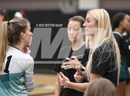 Thumbnail 3 in Redondo Union @ Aliso Niguel (CIF-SS D2 Semi-Final) photogallery.