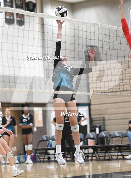 Thumbnail 1 in Redondo Union @ Aliso Niguel (CIF-SS D2 Semi-Final) photogallery.