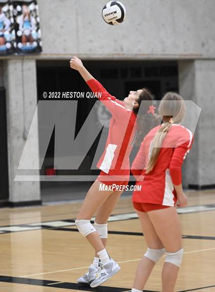 Thumbnail 3 in Redondo Union @ Aliso Niguel (CIF-SS D2 Semi-Final) photogallery.