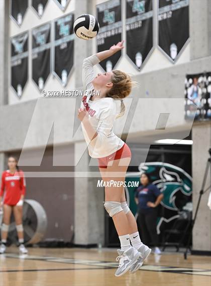 Thumbnail 3 in Redondo Union @ Aliso Niguel (CIF-SS D2 Semi-Final) photogallery.