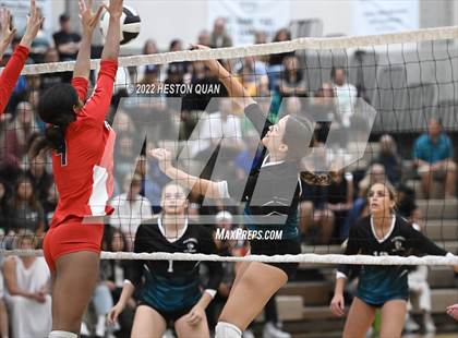 Thumbnail 3 in Redondo Union @ Aliso Niguel (CIF-SS D2 Semi-Final) photogallery.
