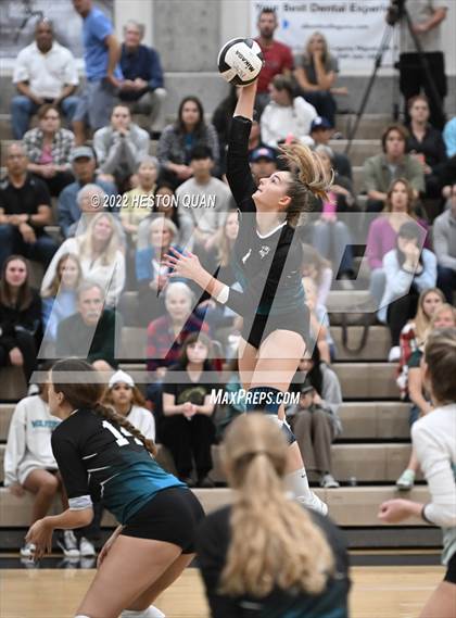 Thumbnail 2 in Redondo Union @ Aliso Niguel (CIF-SS D2 Semi-Final) photogallery.