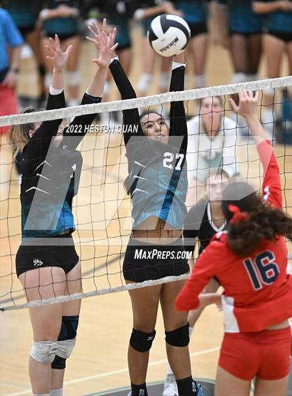 Thumbnail 3 in Redondo Union @ Aliso Niguel (CIF-SS D2 Semi-Final) photogallery.
