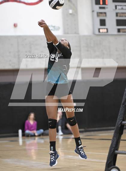 Thumbnail 3 in Redondo Union @ Aliso Niguel (CIF-SS D2 Semi-Final) photogallery.