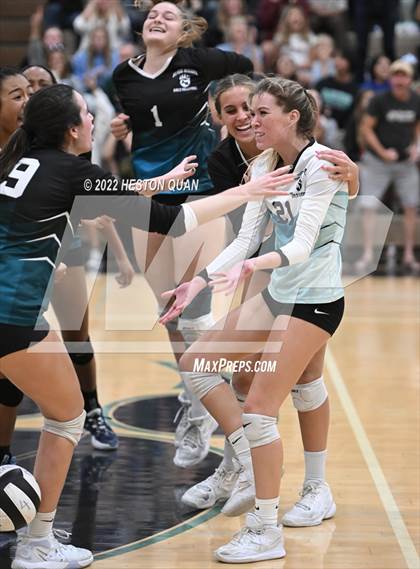 Thumbnail 3 in Redondo Union @ Aliso Niguel (CIF-SS D2 Semi-Final) photogallery.