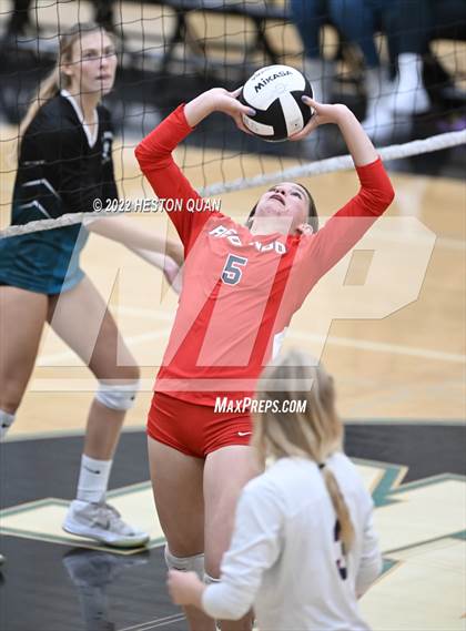 Thumbnail 2 in Redondo Union @ Aliso Niguel (CIF-SS D2 Semi-Final) photogallery.