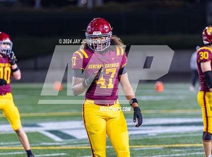 Thumbnail 2 in Clackamas @ Central Catholic photogallery.