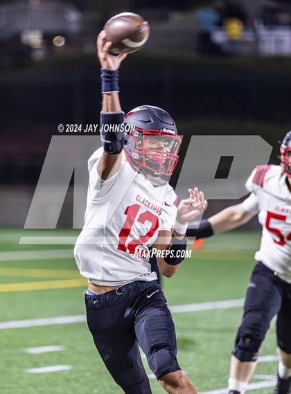 Thumbnail 2 in Clackamas @ Central Catholic photogallery.