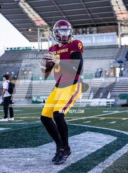Thumbnail 3 in Clackamas @ Central Catholic photogallery.