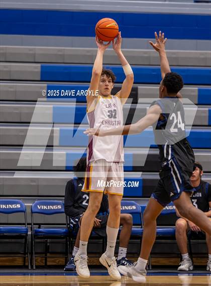 Thumbnail 3 in Layton Christian Academy vs. Mt. Zion Prep Academy (Five for the Fight) photogallery.